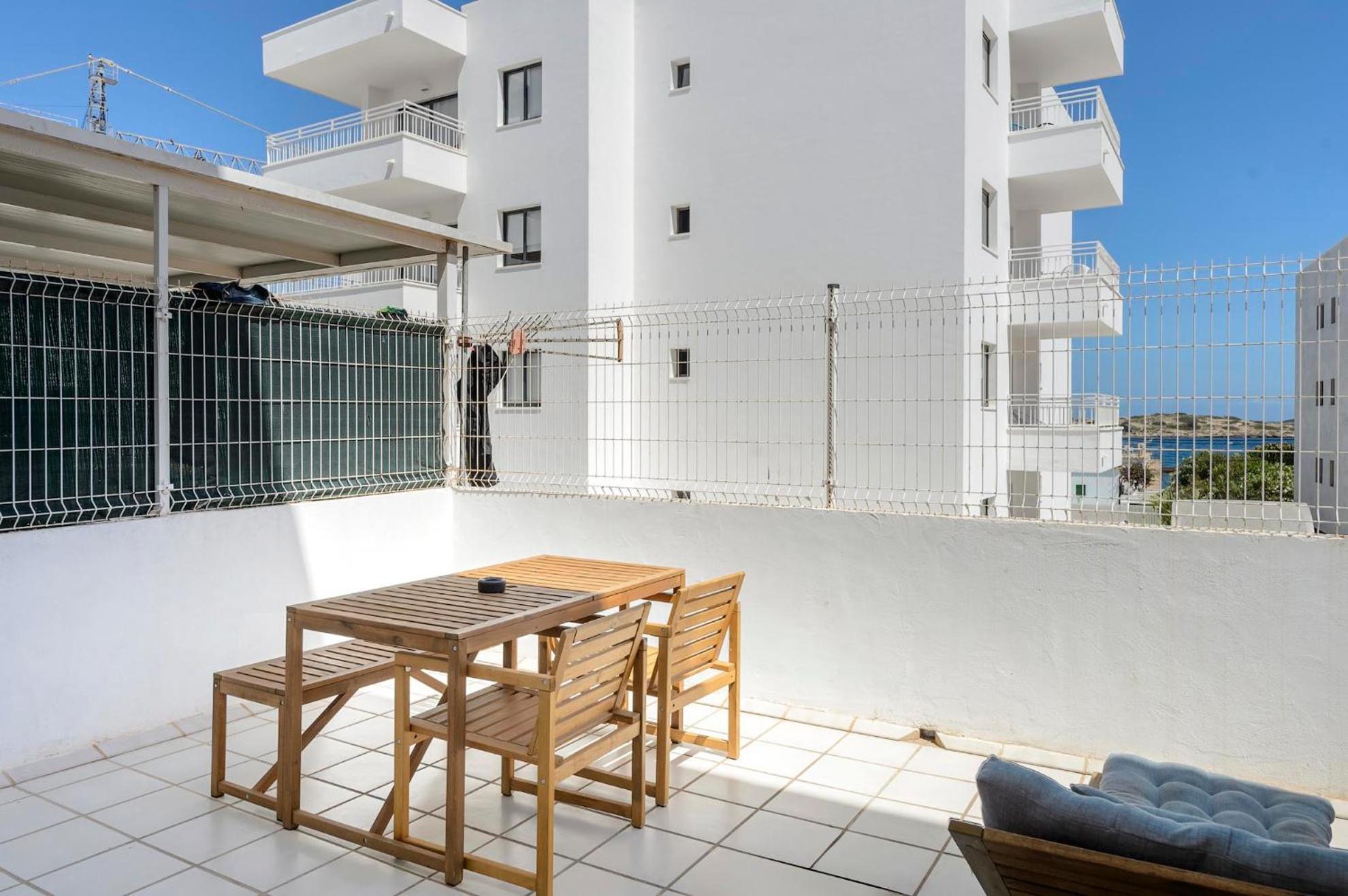 Esmeralda Ibiza